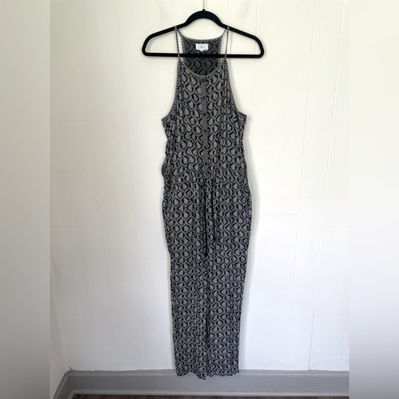 Lou & Grey Pants - Lou & Grey Sleeveless Jumpsuit Black White Boho Festival Pockets ~ Size M
